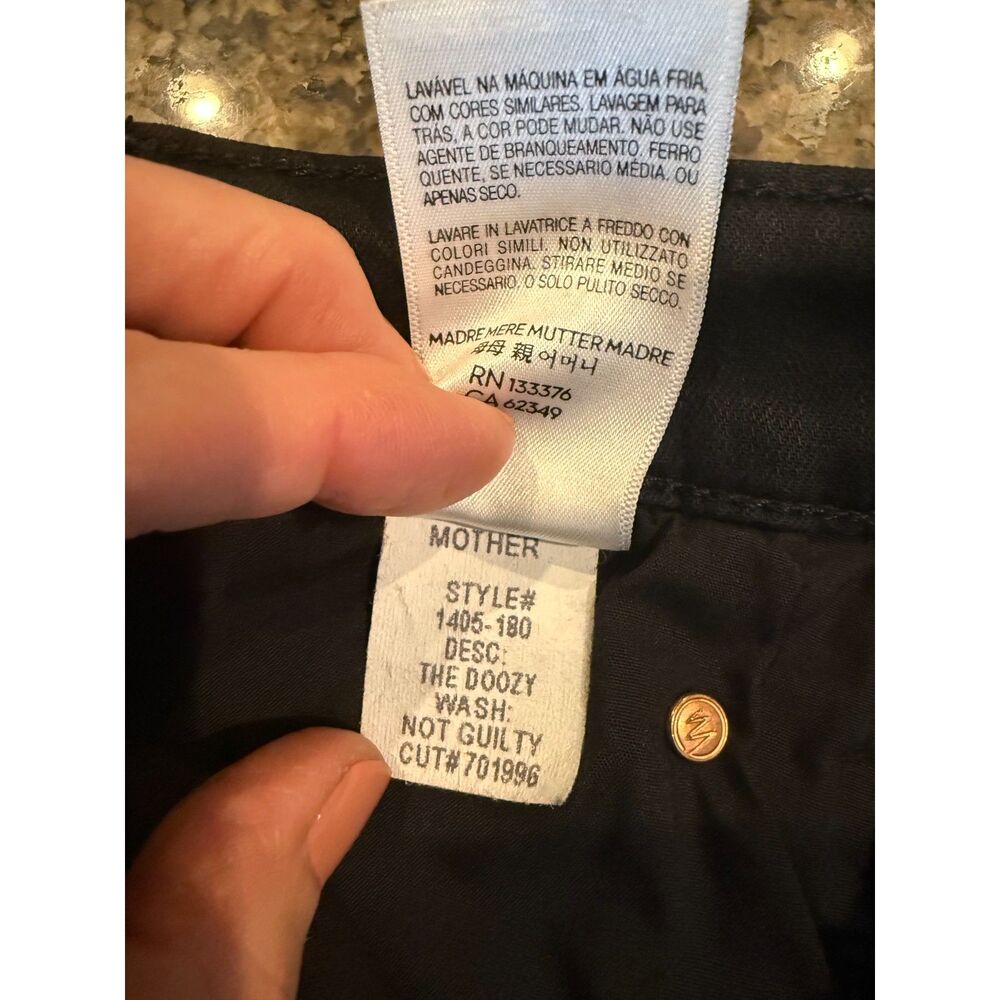 MOTHER Denim The Doozy Not Guilty Black - Size 30 - EUC - Picture 6 of 7